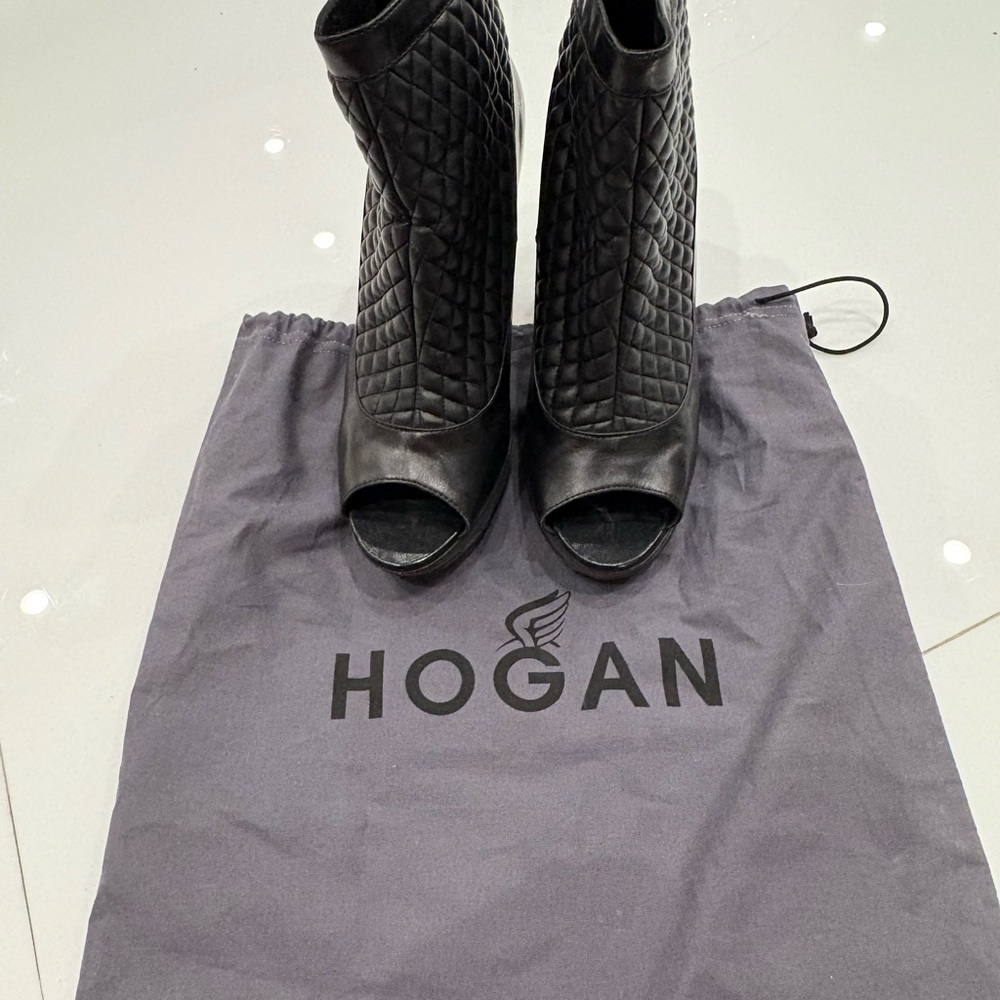 Hogan Black Quilted Peep Toe leather Boots